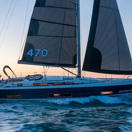 Dormire In Barca A Vela